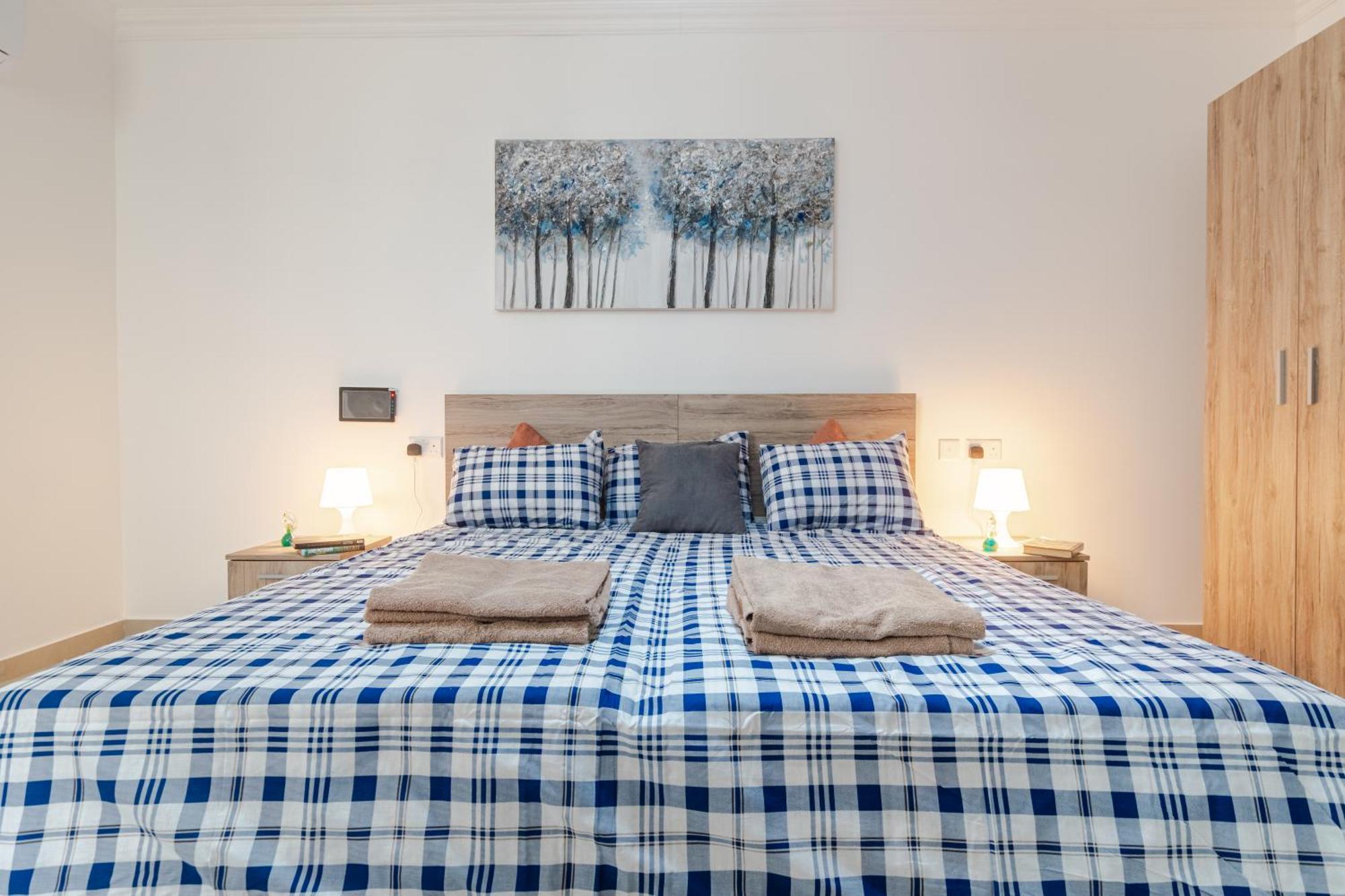 Spacious Brand New Apartment 3 Bdr 2Bth Bugibba San Pawl il-Baħar Kültér fotó